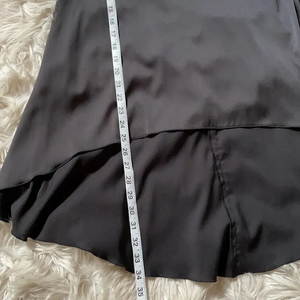 RUDSAK Black Hi/Low Silky Sleeveless Blouse w/Open Back (Size: Small) - Picture 10 of 14